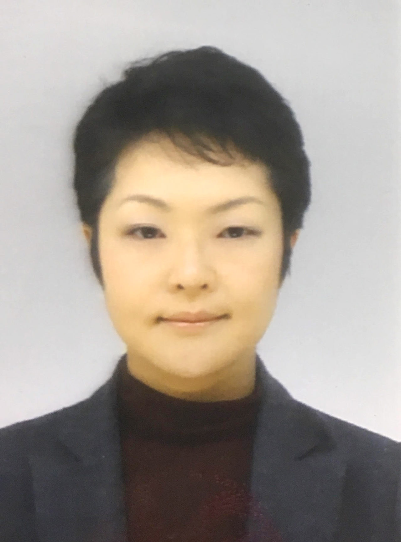 平川麻紀