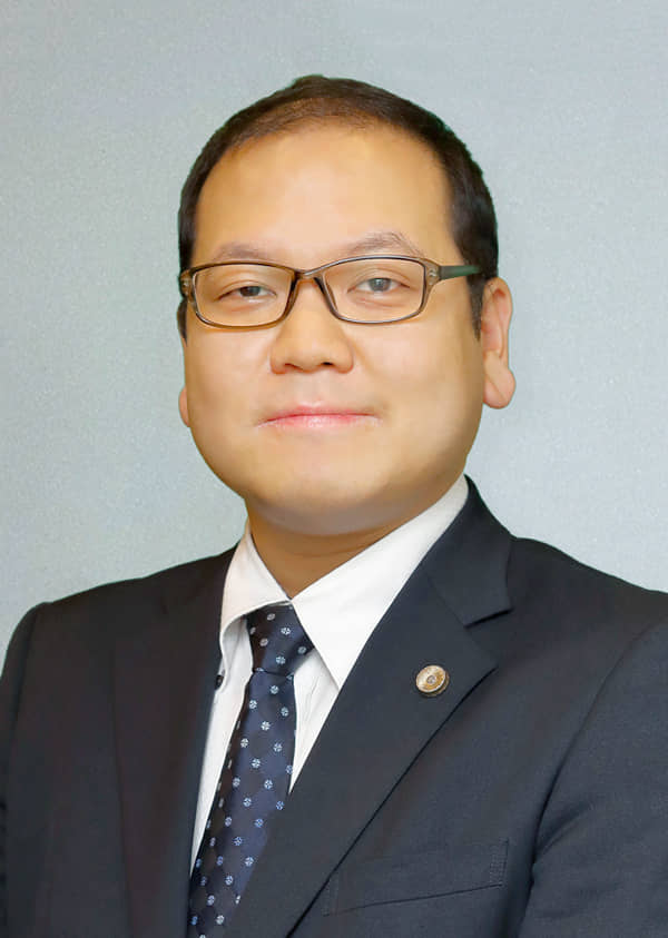 伊村亮輔