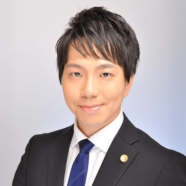 山下真